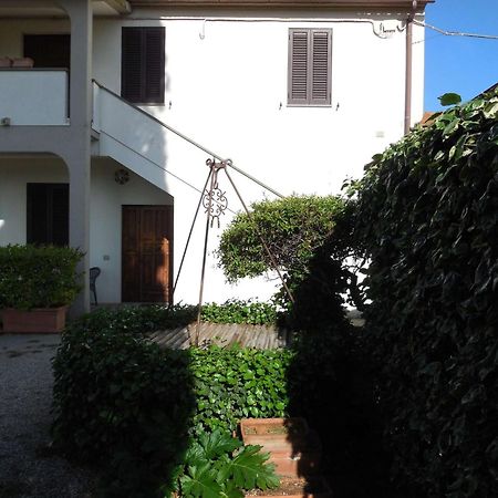 אפרטהוטל קמפיליה מריטימה Podere Tre Cipressi מראה חיצוני תמונה