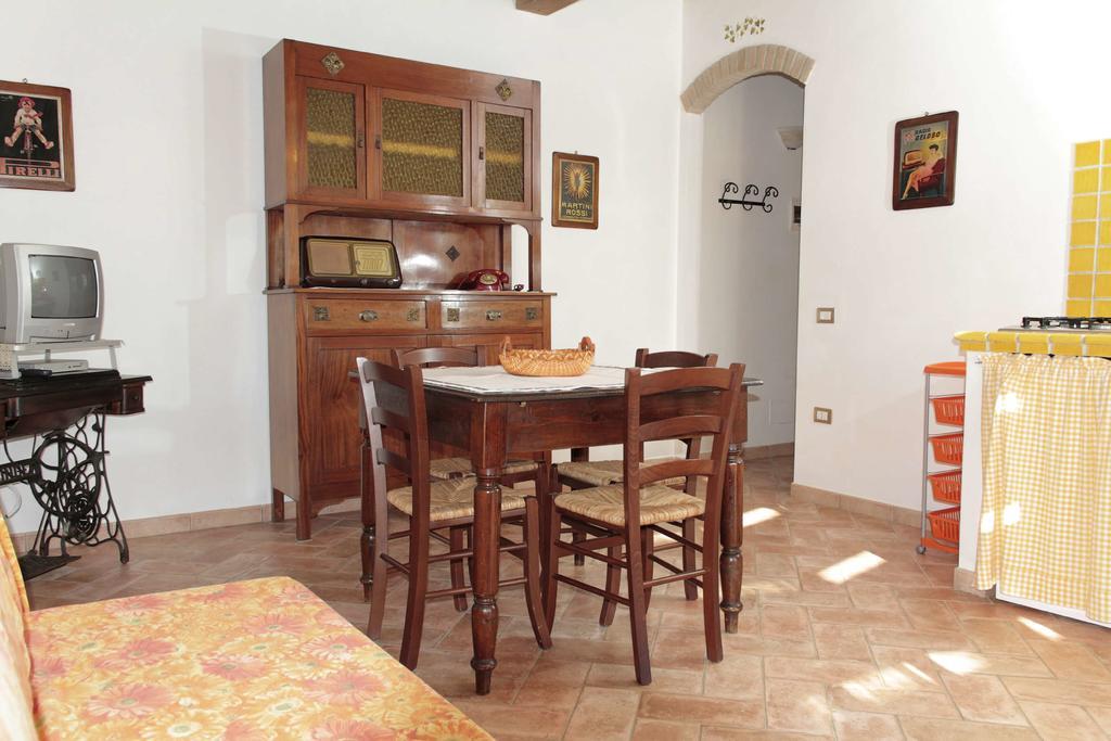 אפרטהוטל קמפיליה מריטימה Podere Tre Cipressi מראה חיצוני תמונה